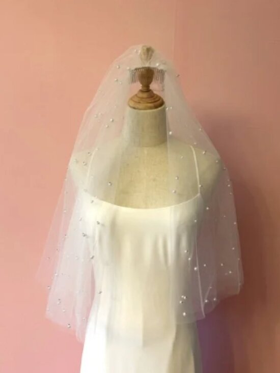 Short Pearl Beaded Short Wedding Veil main image 6